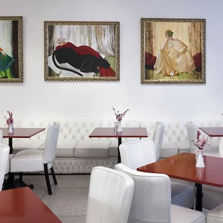 Hotel Park By Radisson Meriton Conference &