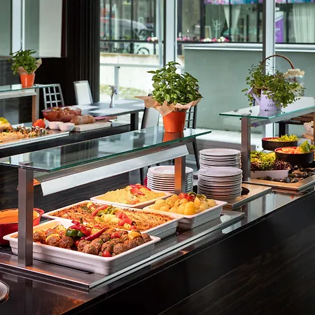 Park By Radisson Meriton Conference & 4* Reval