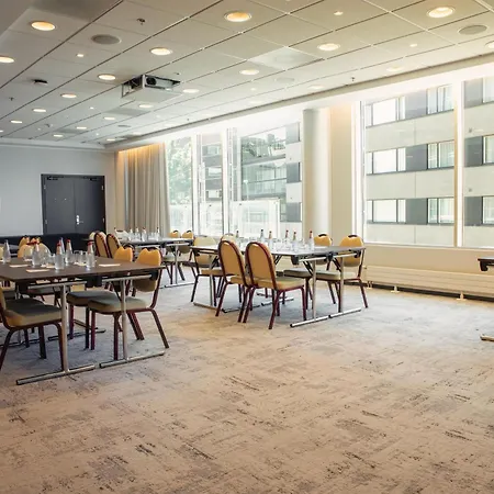 Park By Radisson Meriton Conference & 4*