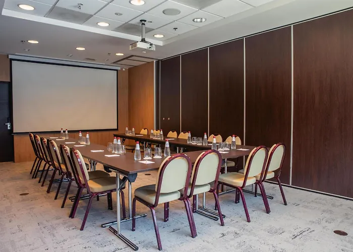 Hotel Park By Radisson Meriton Conference & 4*