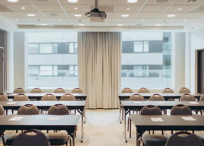 Park By Radisson Meriton Conference &