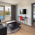Park By Radisson Meriton Conference & Отель