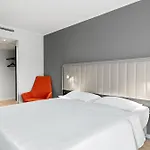 Park By Radisson Meriton Conference & Отель Таллин