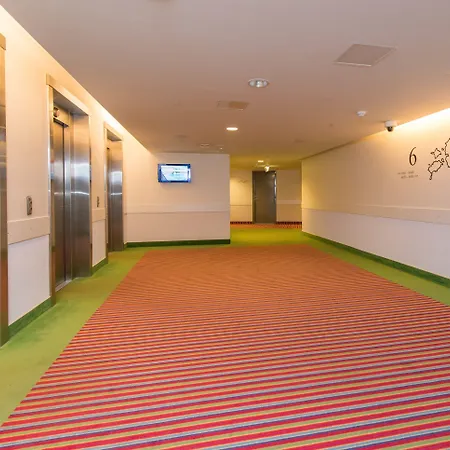 Отель Park By Radisson Meriton Conference &