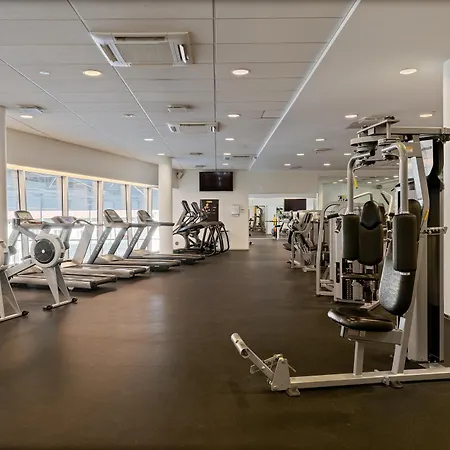 Hotelli Park By Radisson Meriton Conference & 4*