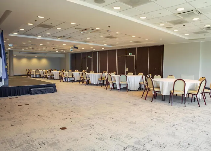 Park By Radisson Meriton Conference & 4*