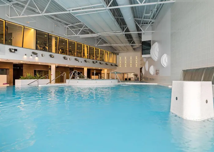 Park By Radisson Meriton Conference & 4* Ταλίν