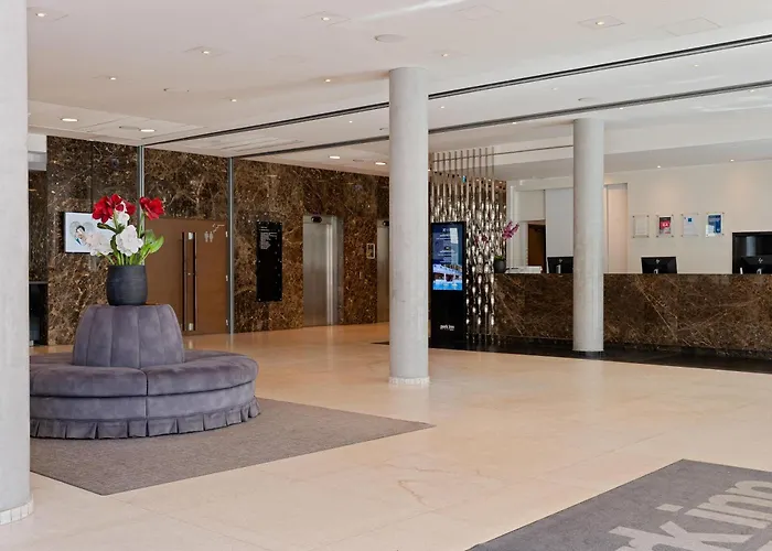 Park By Radisson Meriton Conference & 4*