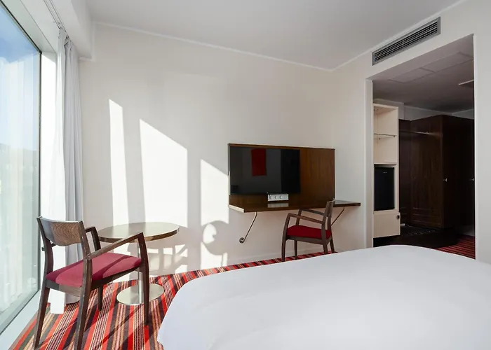 Hotel Park By Radisson Meriton Conference & 4*