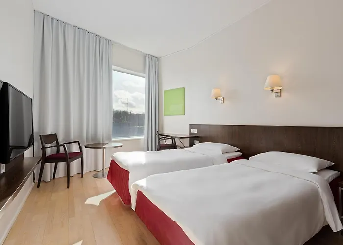 Hotel Park By Radisson Meriton Conference & 4*