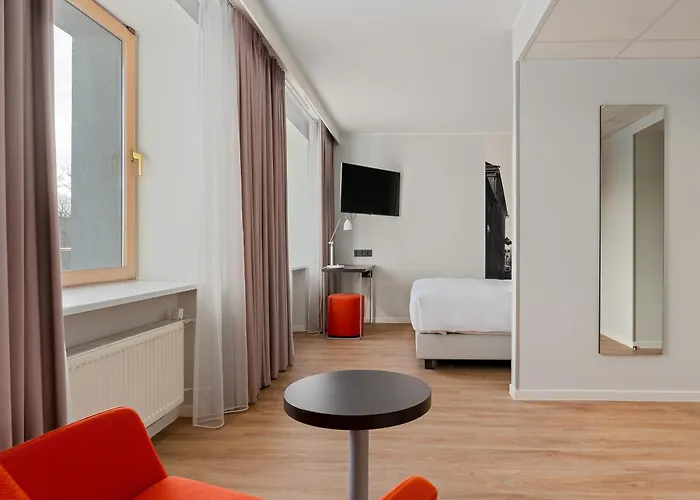 Park By Radisson Meriton Conference &